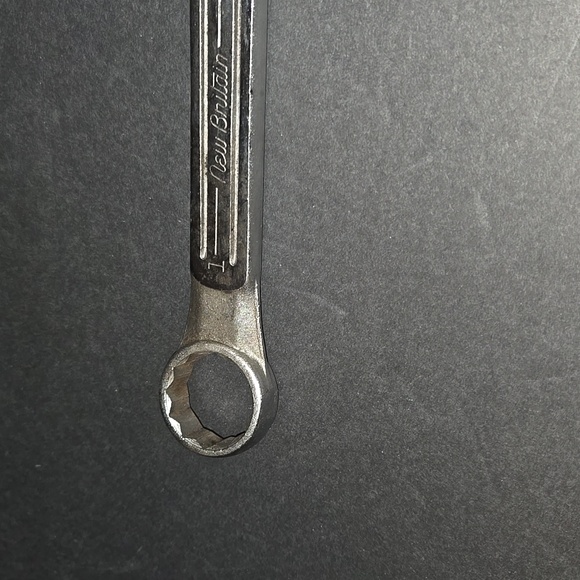 EARLY VINTAGE NEW BRITAIN NDF-68 1" COMBINATION WRENCH - Picture 3 of 11